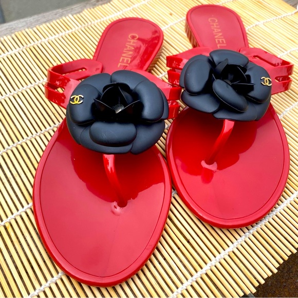 Chanel, Red and Black Rose Camelia Sandals - Picture 2 of 10